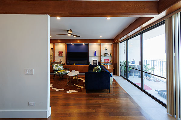 image of Honolulu condo that received home makeover with flooring and countertops from Pacific American Lumber.